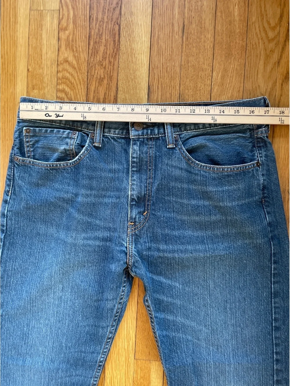 Levi's 505 Regular Fit Jeans Men's 34x25* Medium Wash Straight Leg
